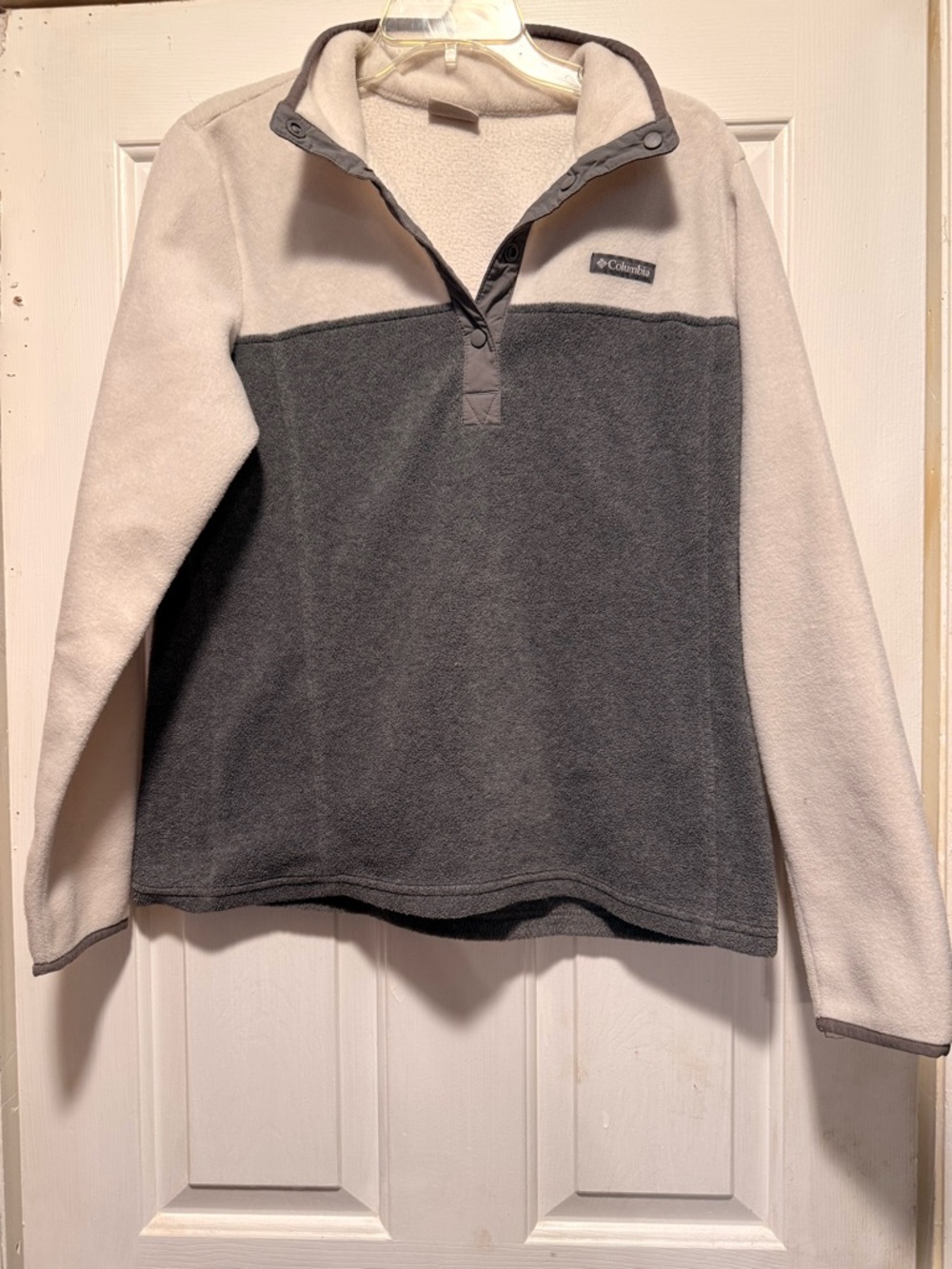 Columbia Cream Fleece with Blue Accent Label